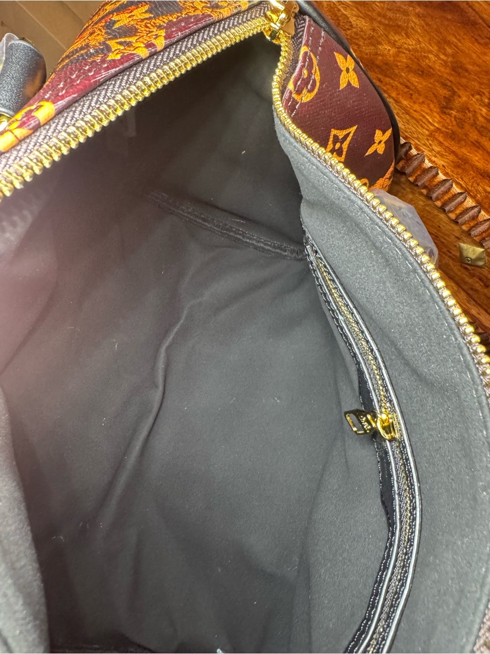Brown Satchel Bag. No Brand. - Picture 6 of 11